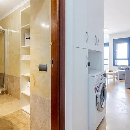 Ocean & Auditorium Views *