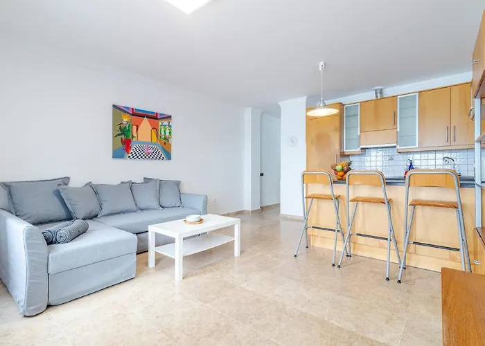 Ocean & Auditorium Views *