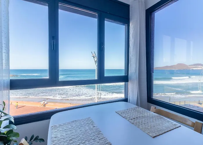 Apartment Ocean & Auditorium Views